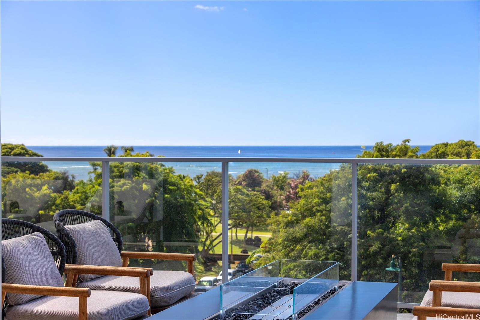 1118 Ala Moana Boulevard  Unit 1