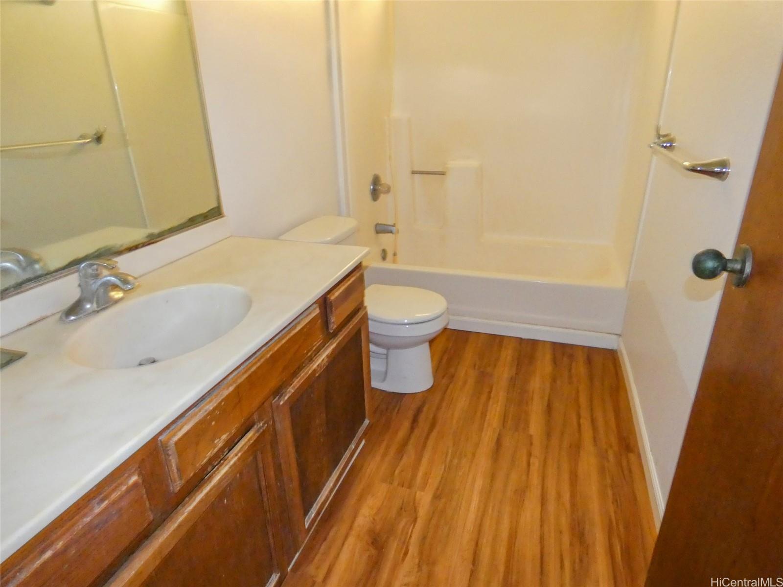 46-63 Emepela Place  Unit U206