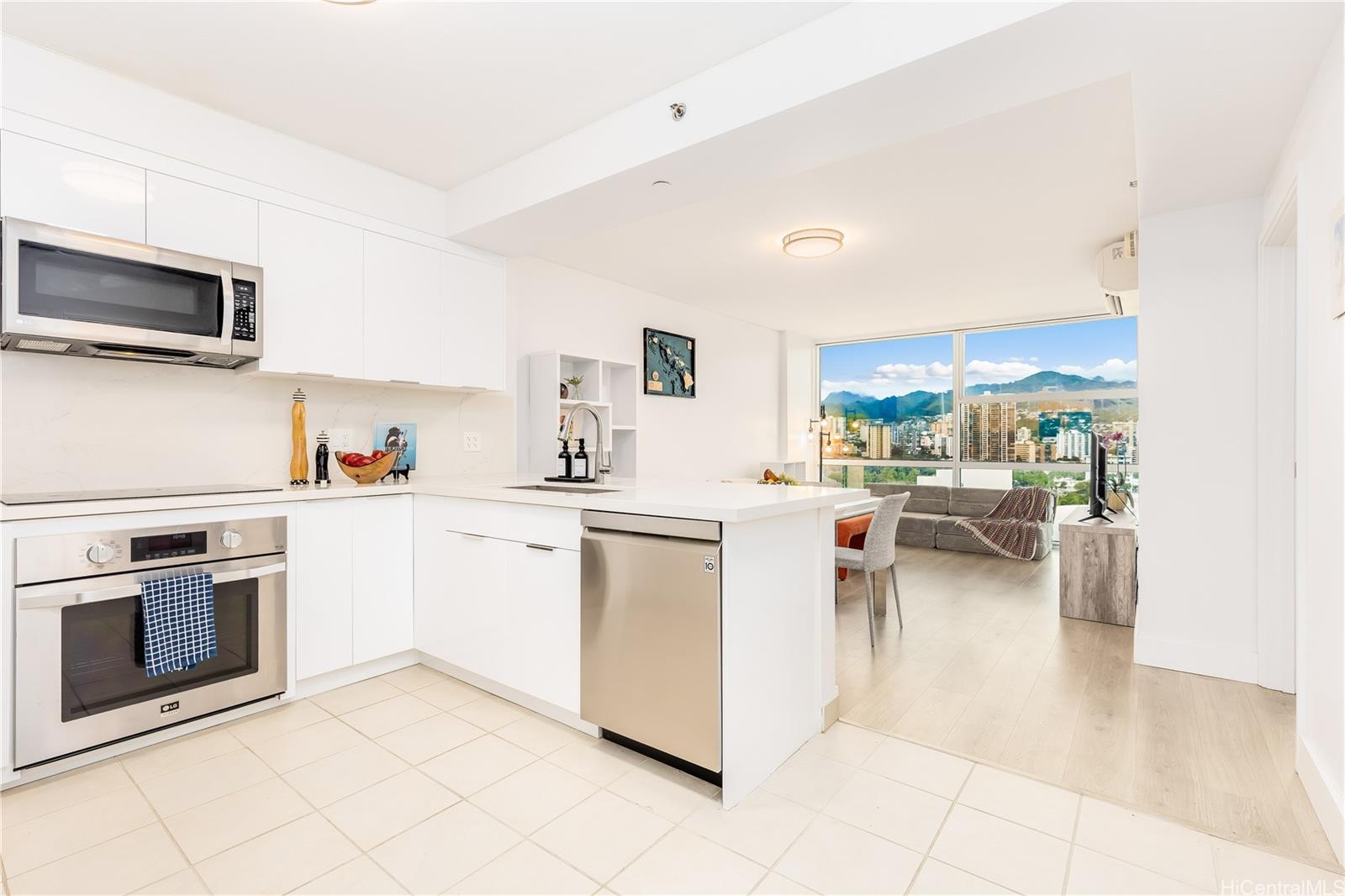 909 Kapiolani Boulevard  Unit 1607