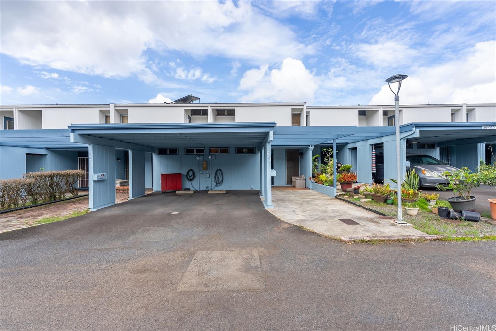 95-325 Kahikinui Court  Unit 223