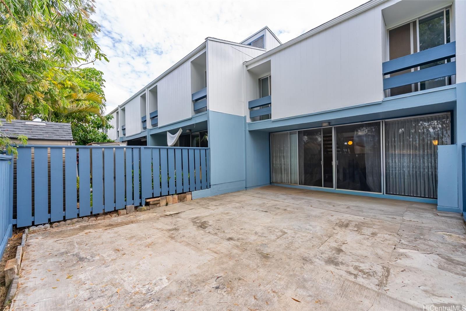 95-325 Kahikinui Court  Unit 223