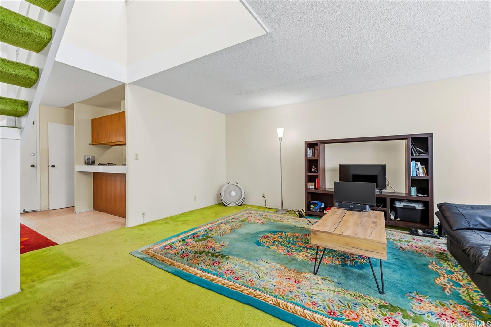 95-325 Kahikinui Court  Unit 223