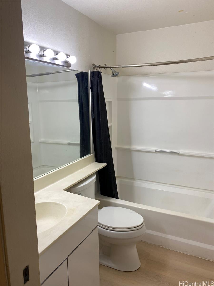 91-238 Hanapouli Circle  Unit 27H