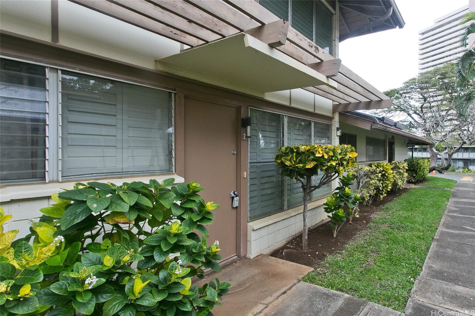4882 Kilauea Avenue  Unit 2