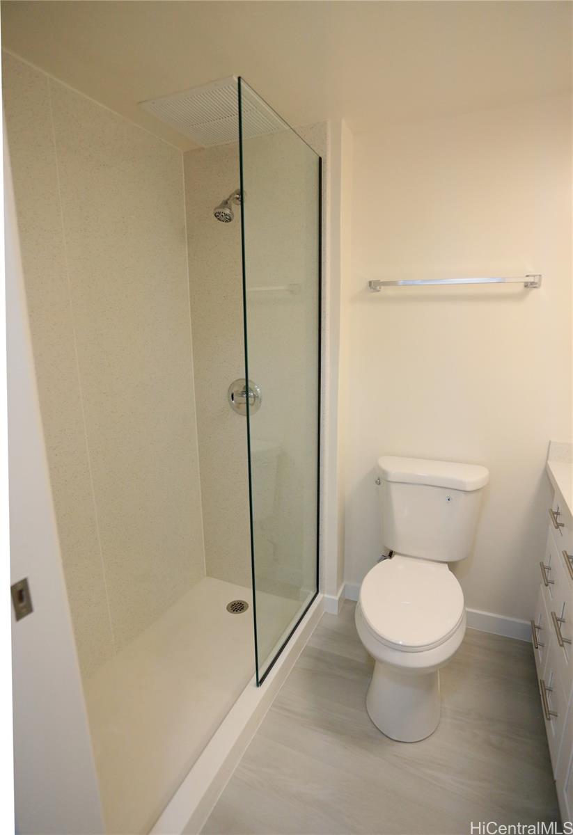 Photo 15 of 25
