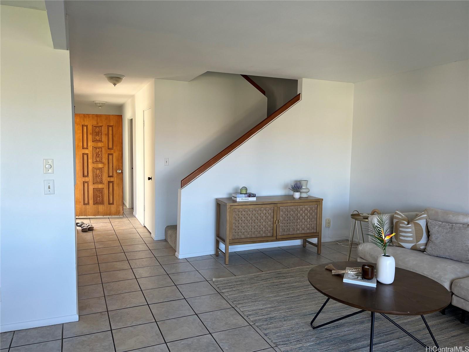 137-1 Oko Street  Unit 901