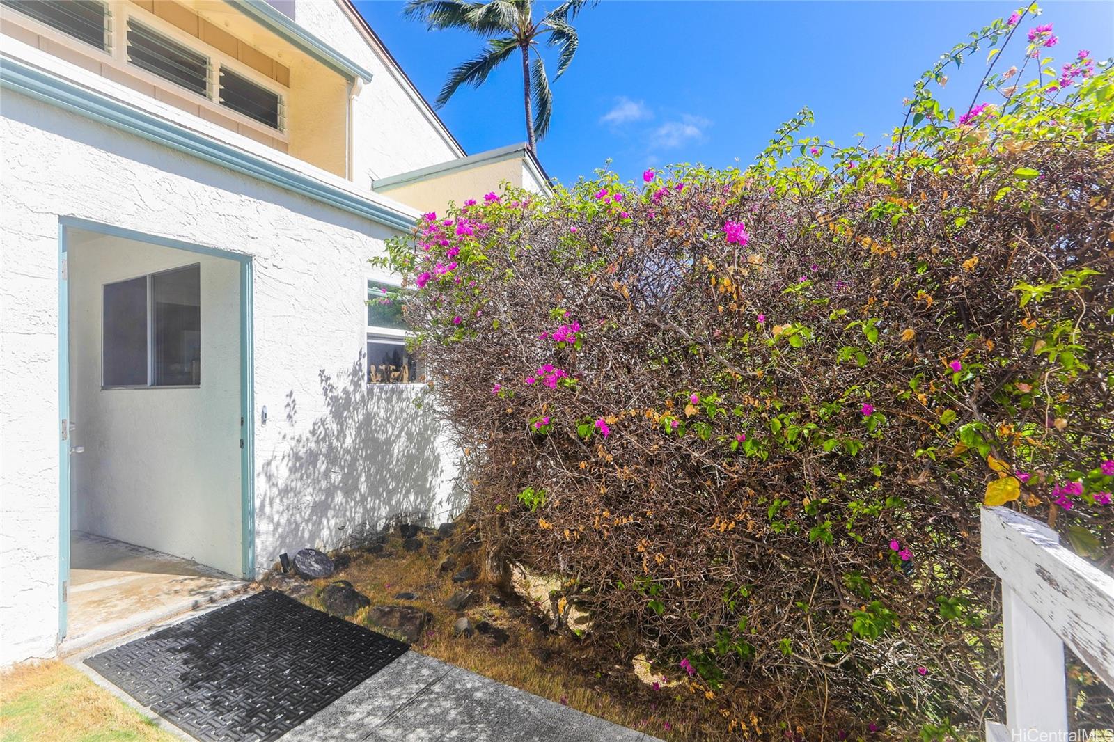 137-1 Oko Street  Unit 901