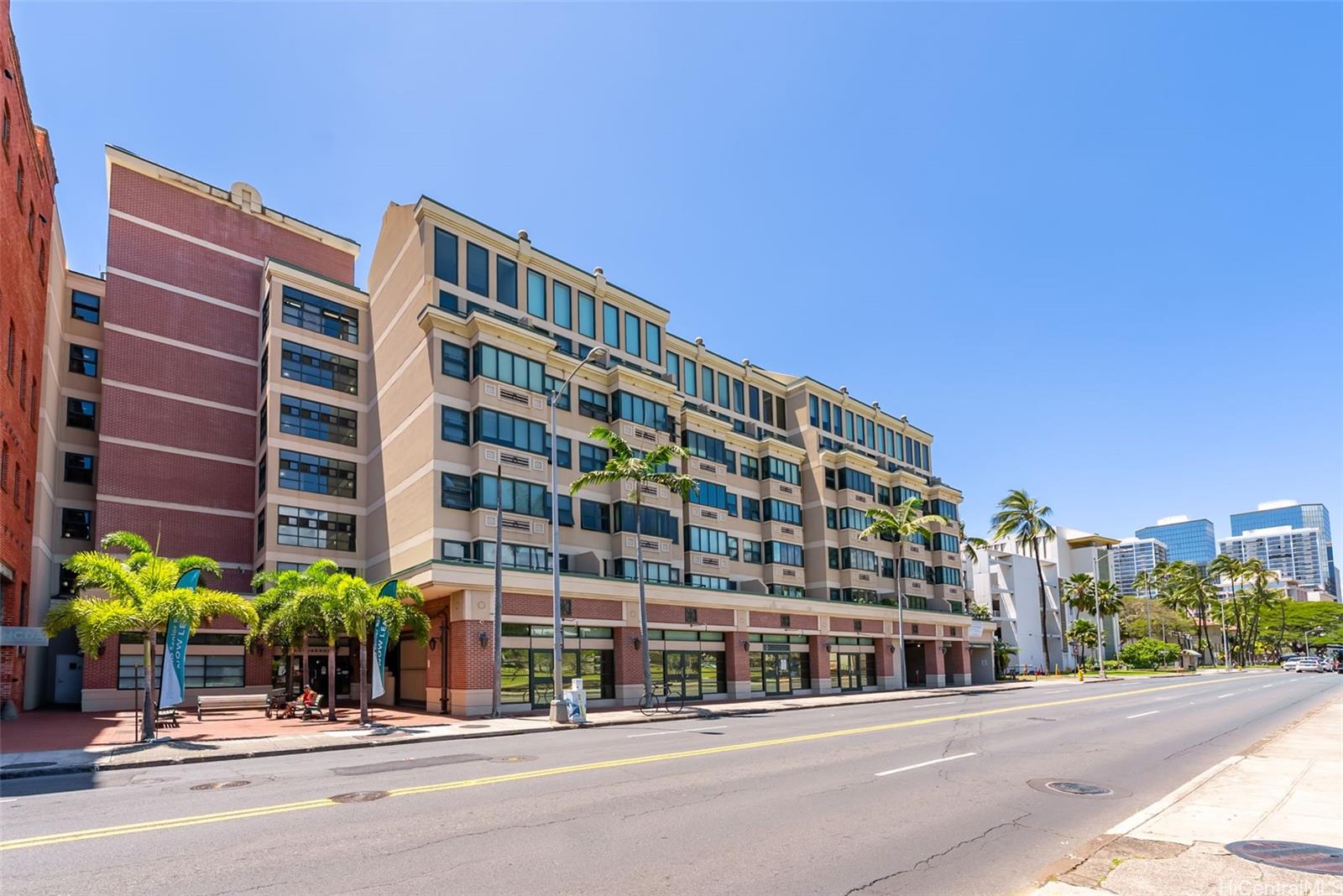 545 Queen Street  Unit 543