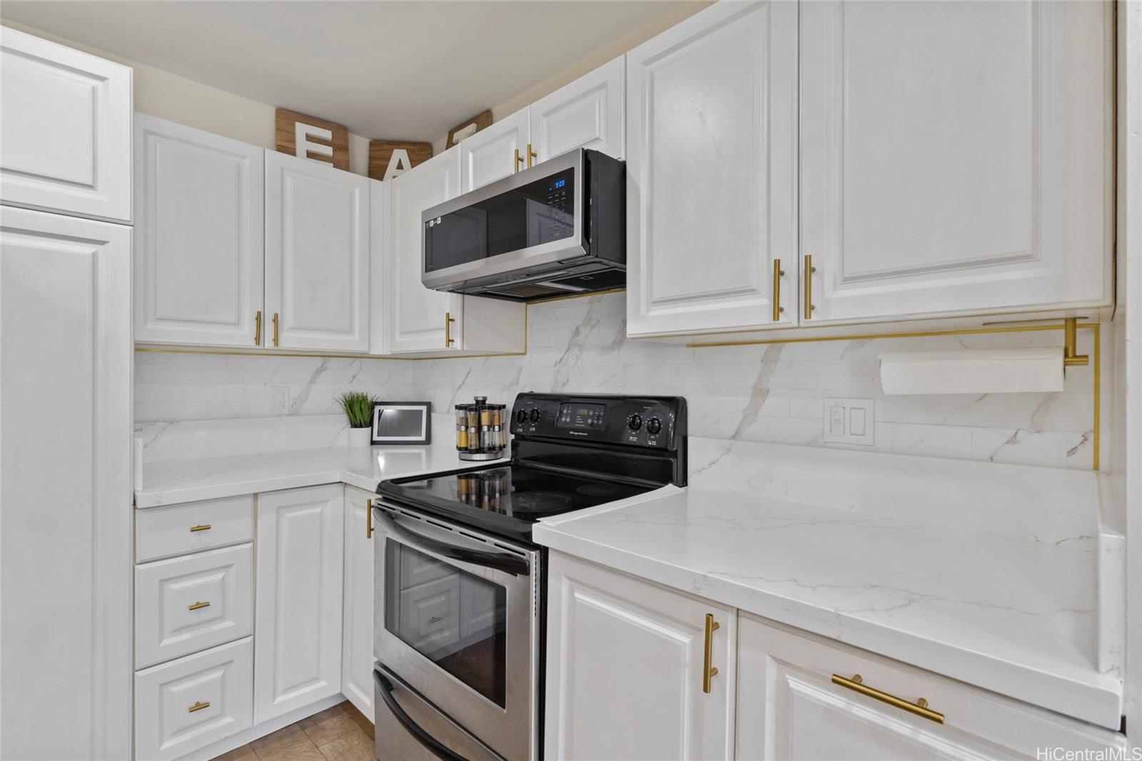 91-1031 Kaimalie Street  Unit 4E2