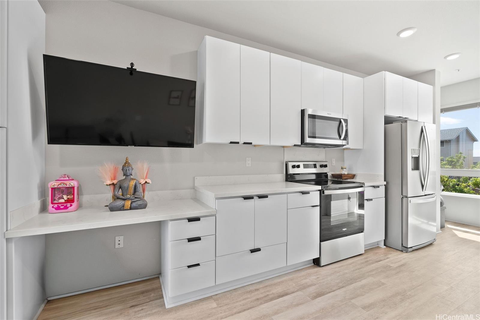 91-3575 Kamolehonua Street  Unit 920