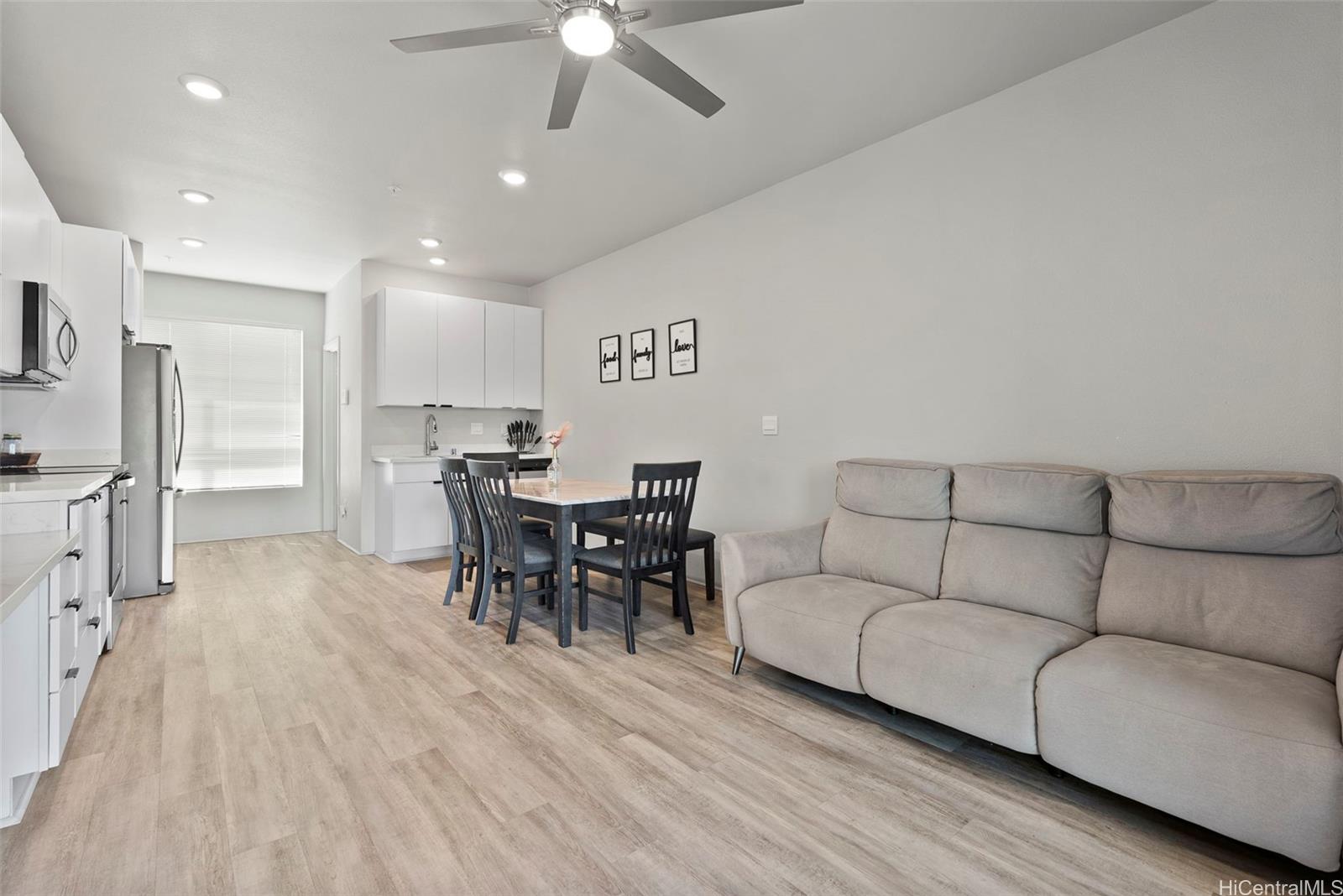 91-3575 Kamolehonua Street  Unit 920
