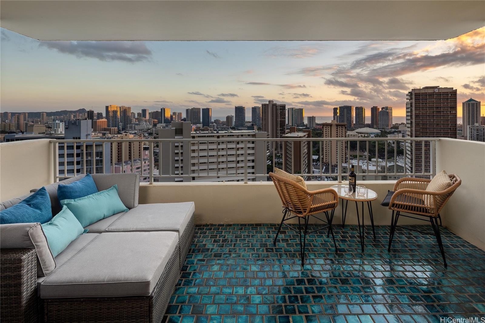 927 Prospect Street  Unit 1103