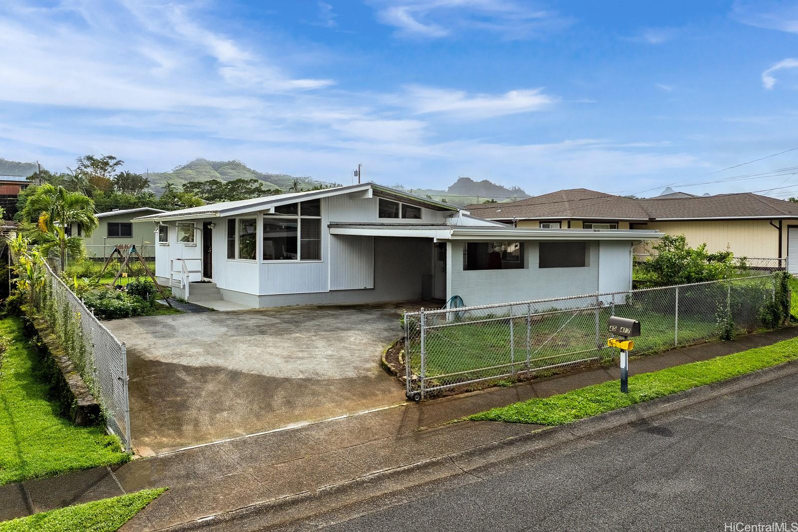 45-417 Kanaka Street