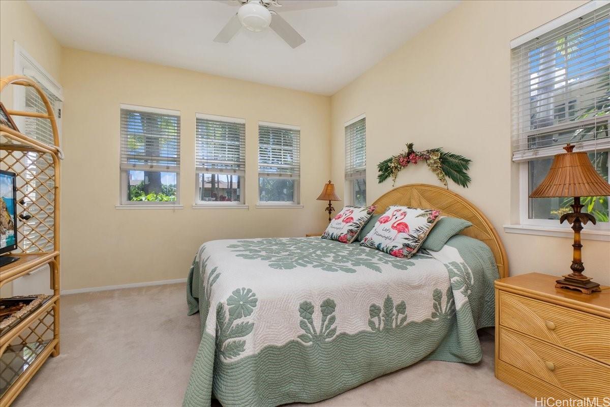 Photo 19 of 25