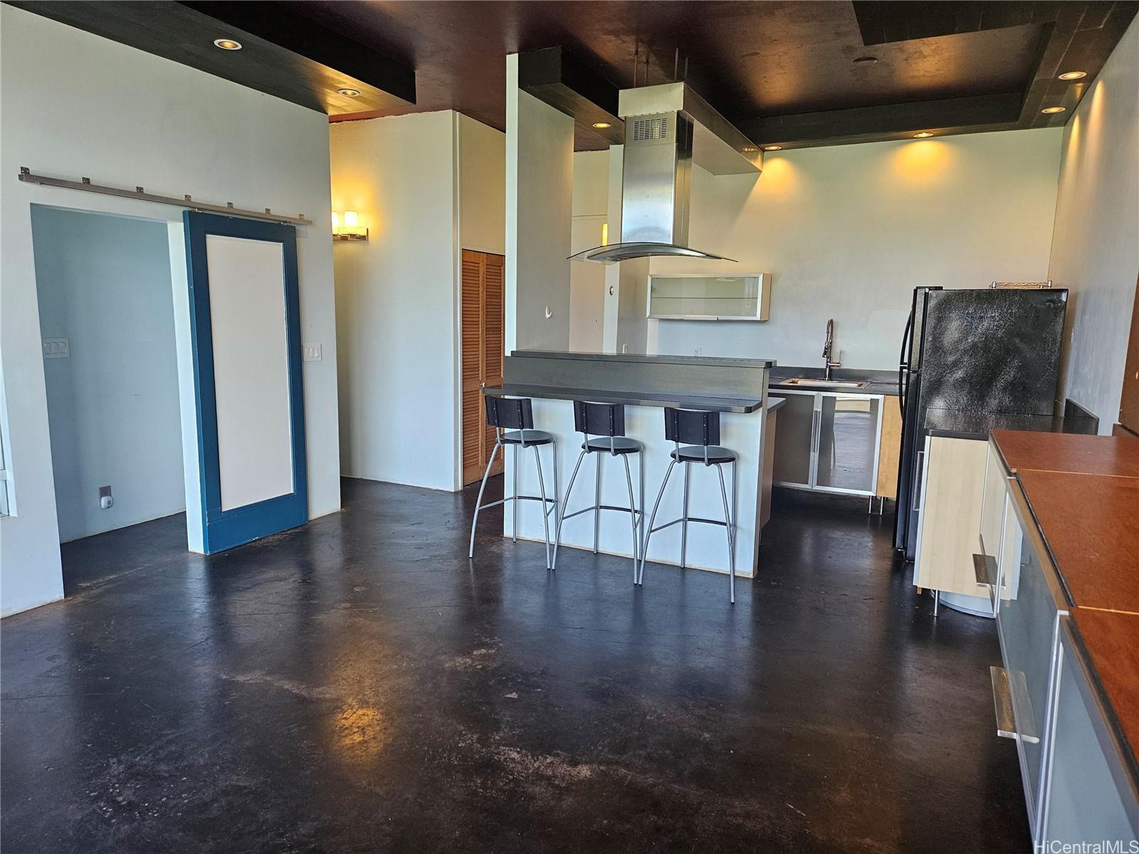 1830 Wilikina Drive 1002