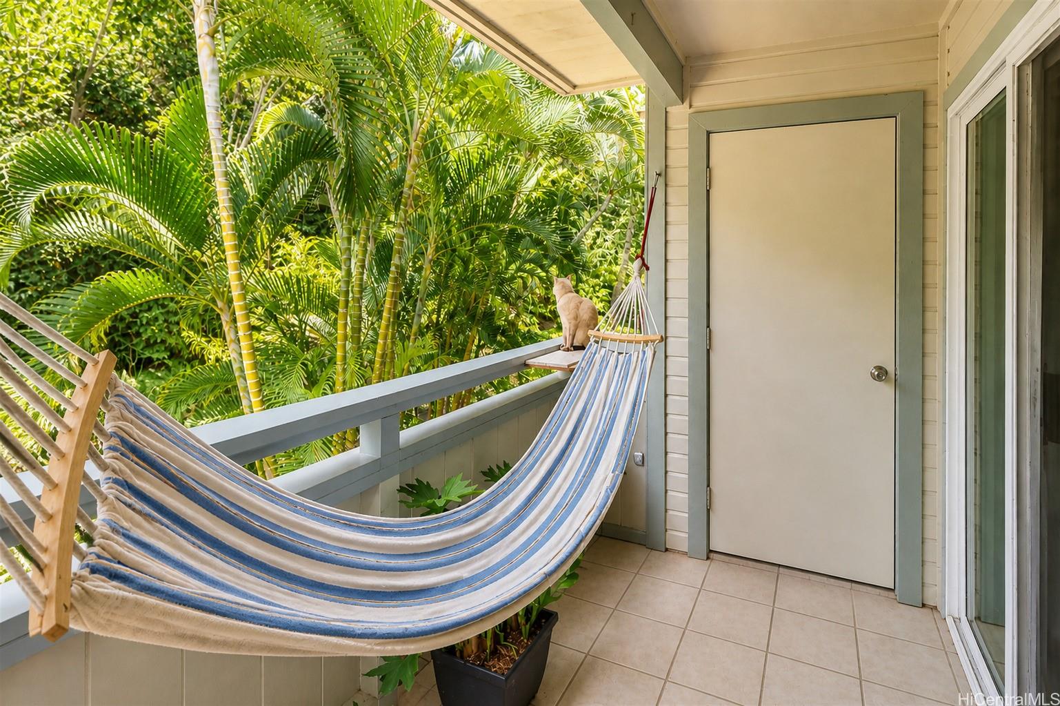 95-652 Wikao Street  Unit F203