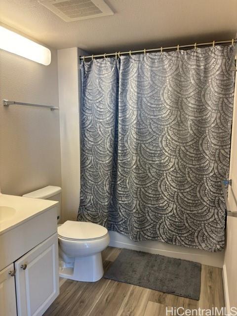 Photo 11 of 25