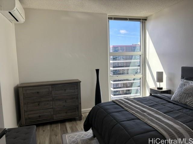 Photo 12 of 25