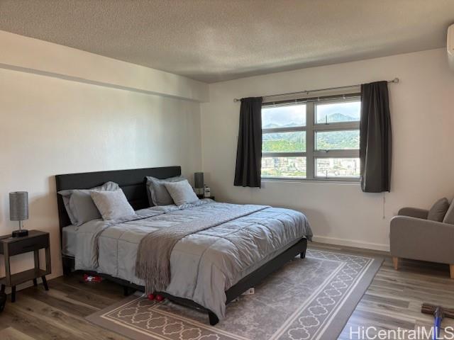 Photo 22 of 25