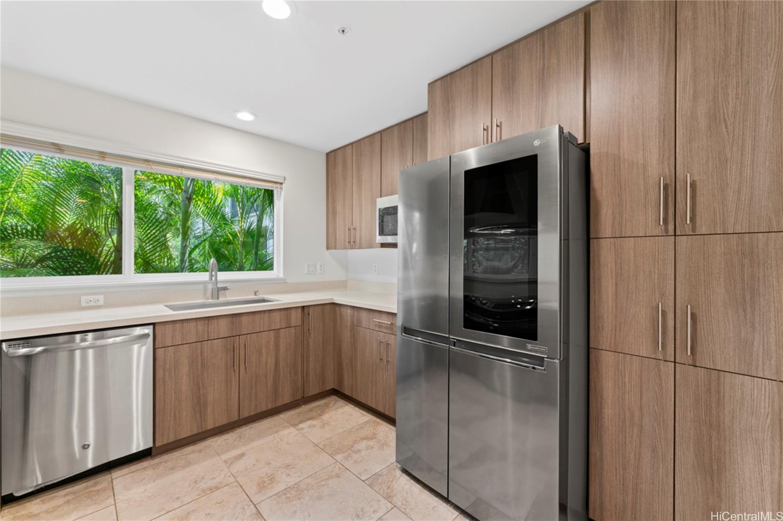 437 Kailua Road  Unit 6102
