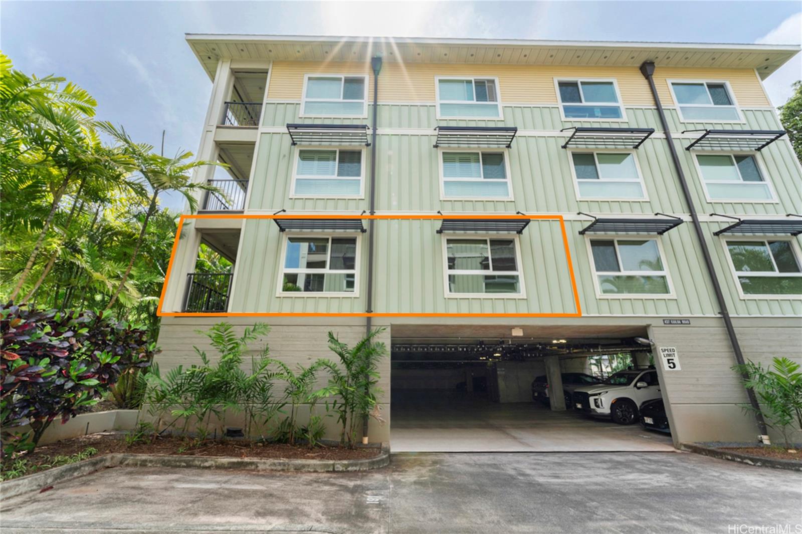 437 Kailua Road  Unit 6102
