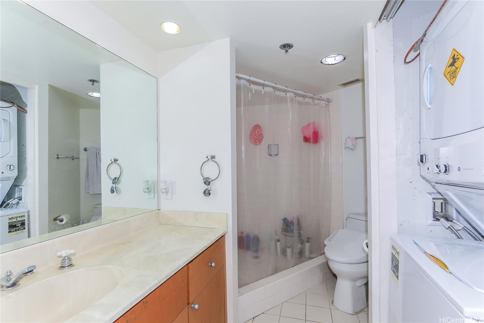 583 Kamoku Street  Unit DH1001