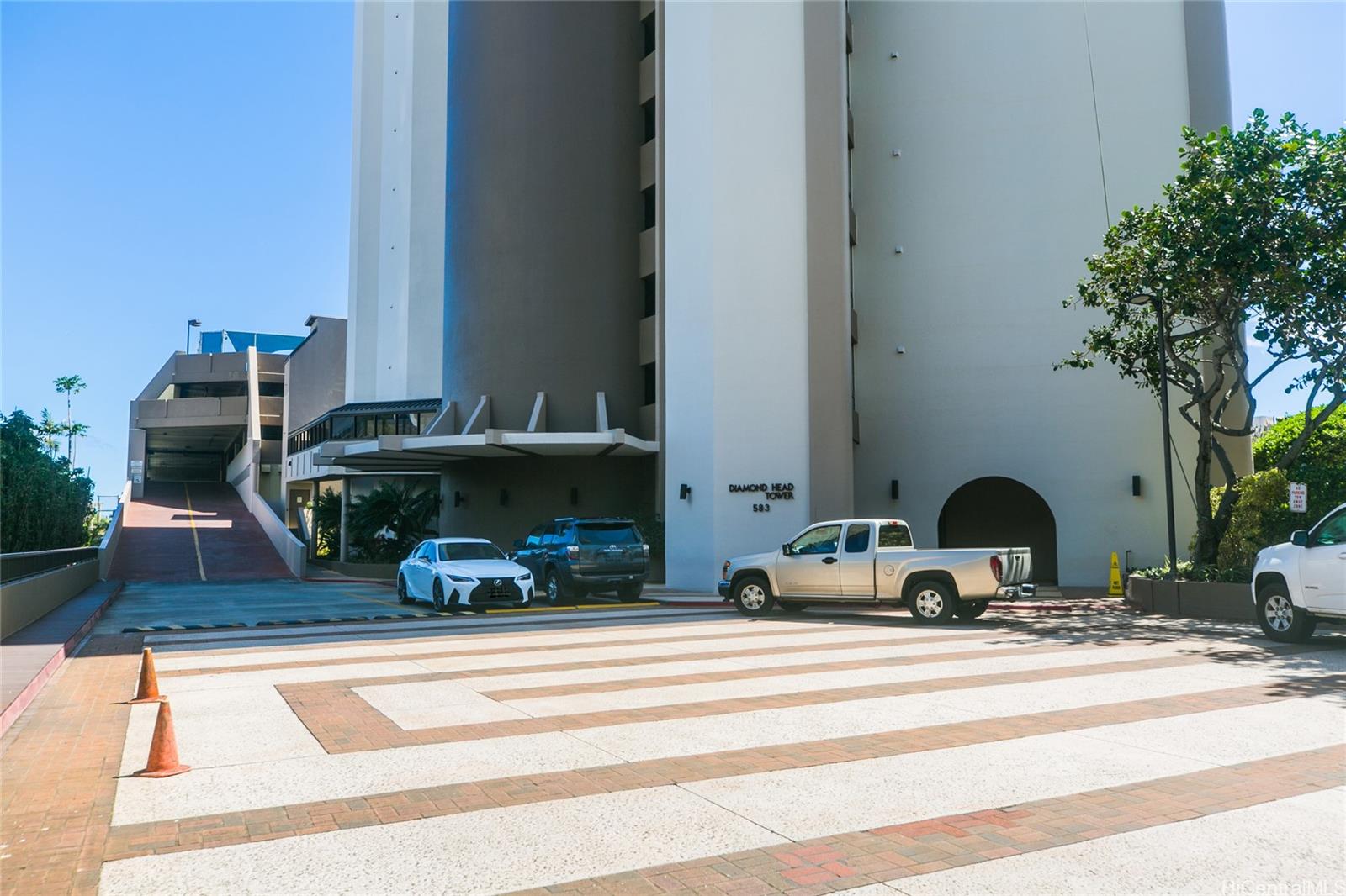 583 Kamoku Street  Unit DH1001