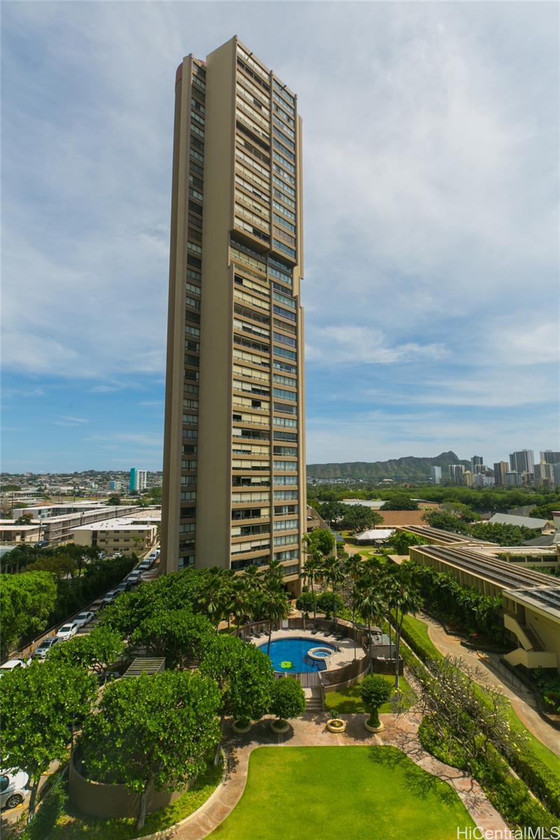 583 Kamoku Street  Unit DH1001