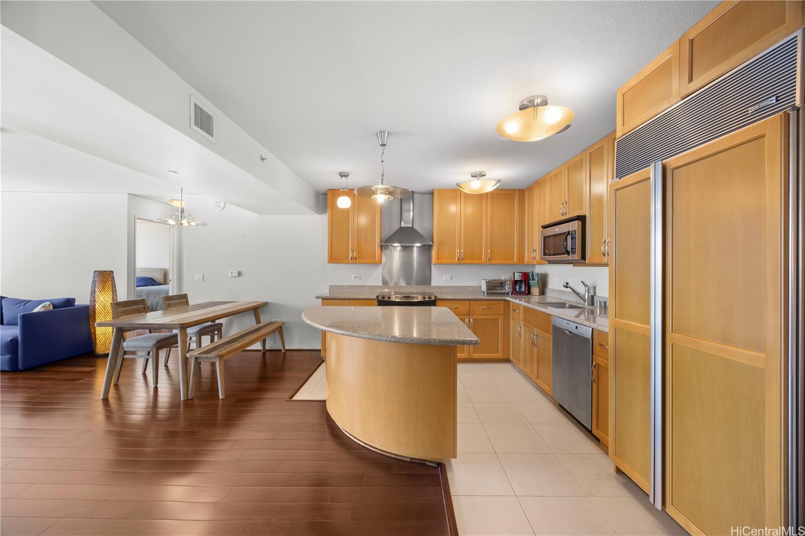 1296 Kapiolani Boulevard  Unit II4206