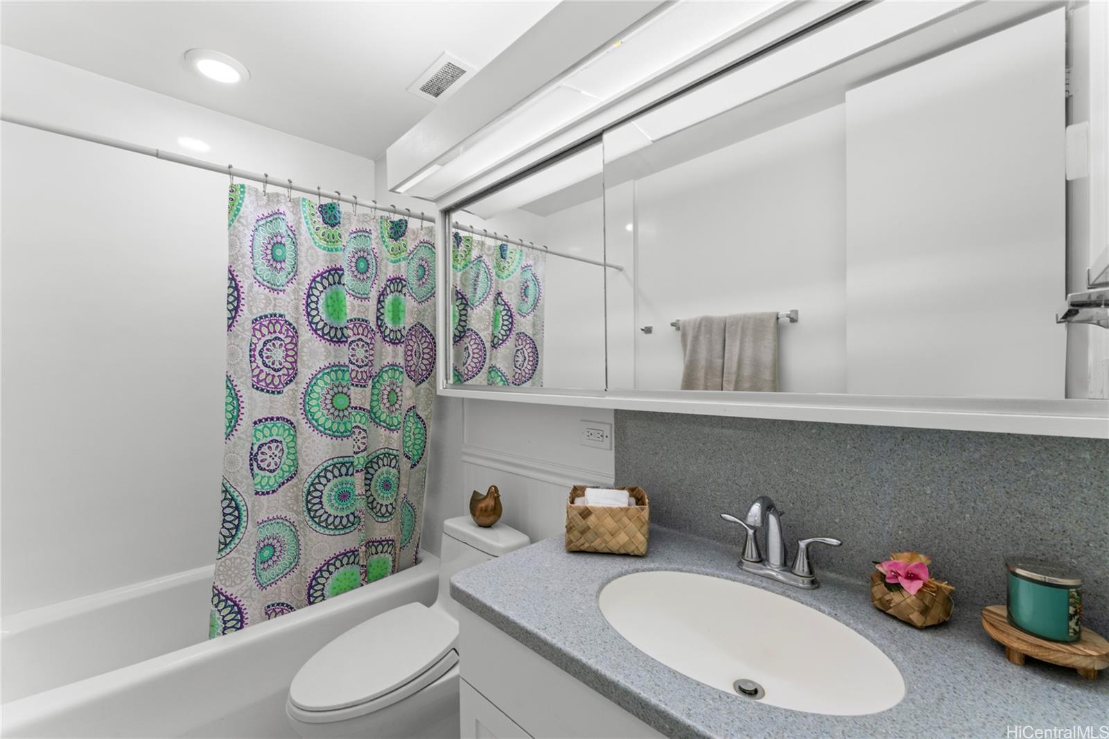1333 Heulu Street  Unit 1207/PH2