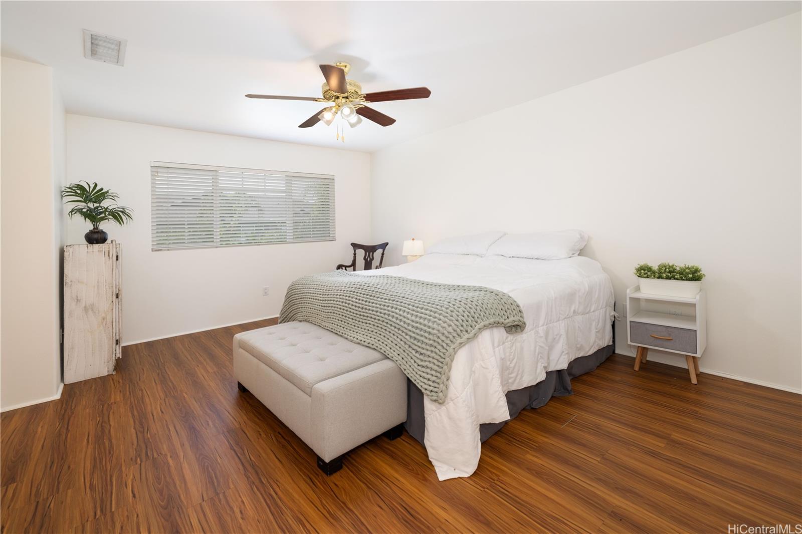 91-2093 Kaioli Street  Unit 1702