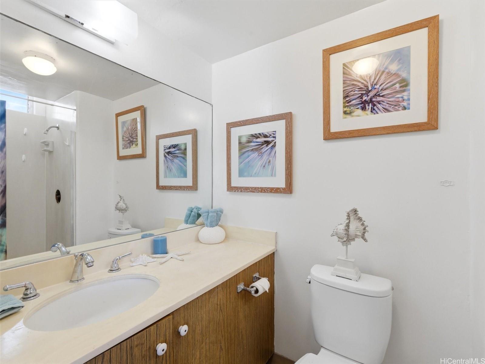 469 Ena Road  Unit 1901