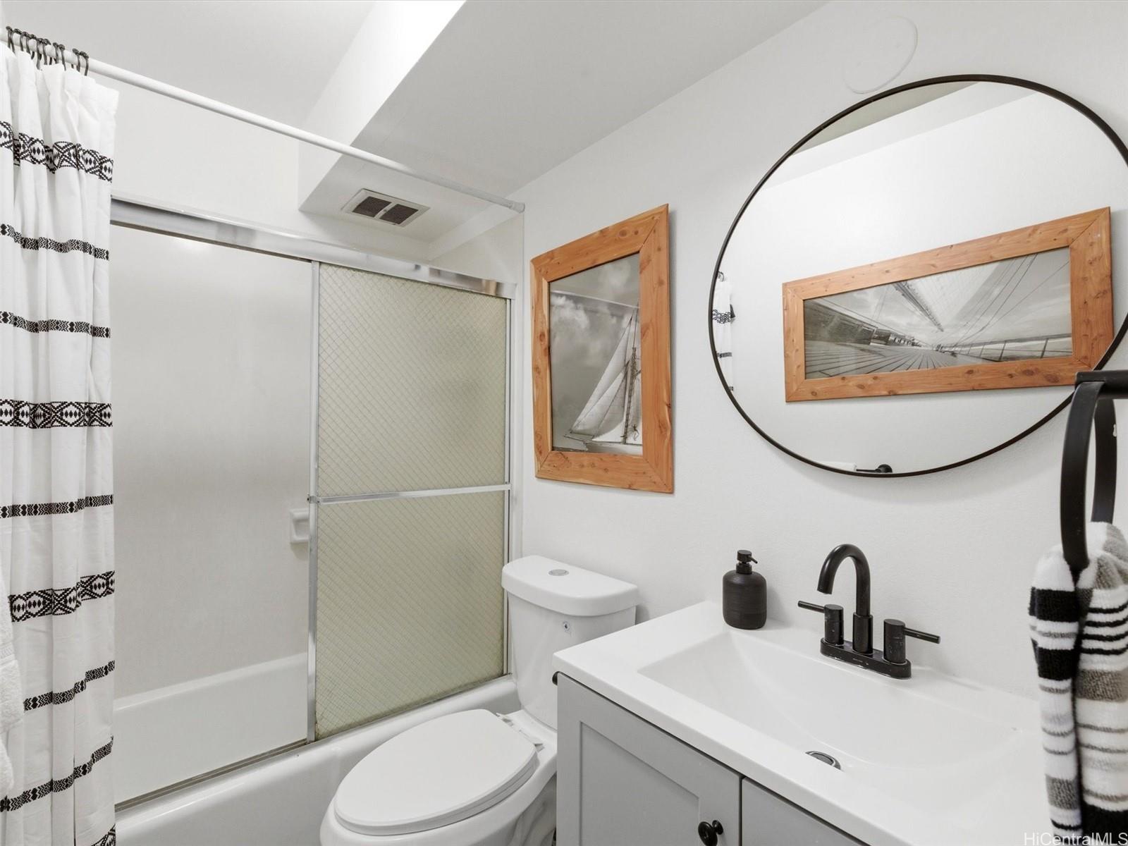 469 Ena Road  Unit 1901