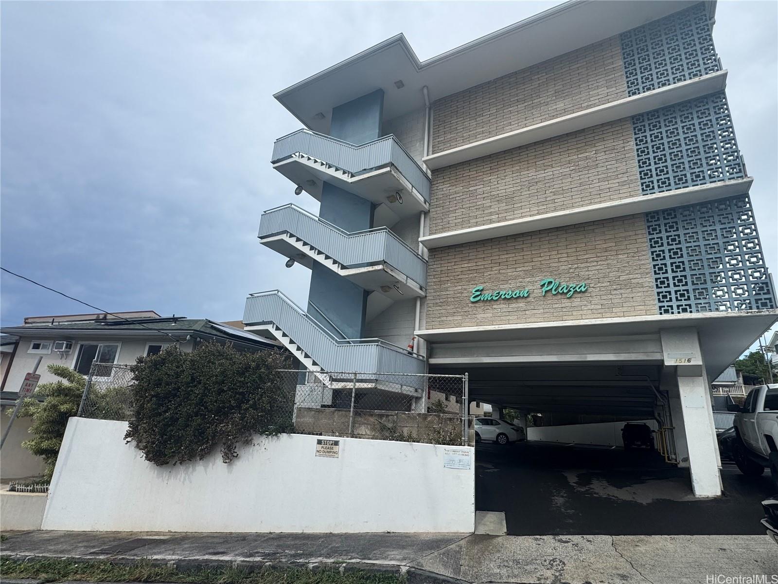 1516 Emerson Street  Unit 104
