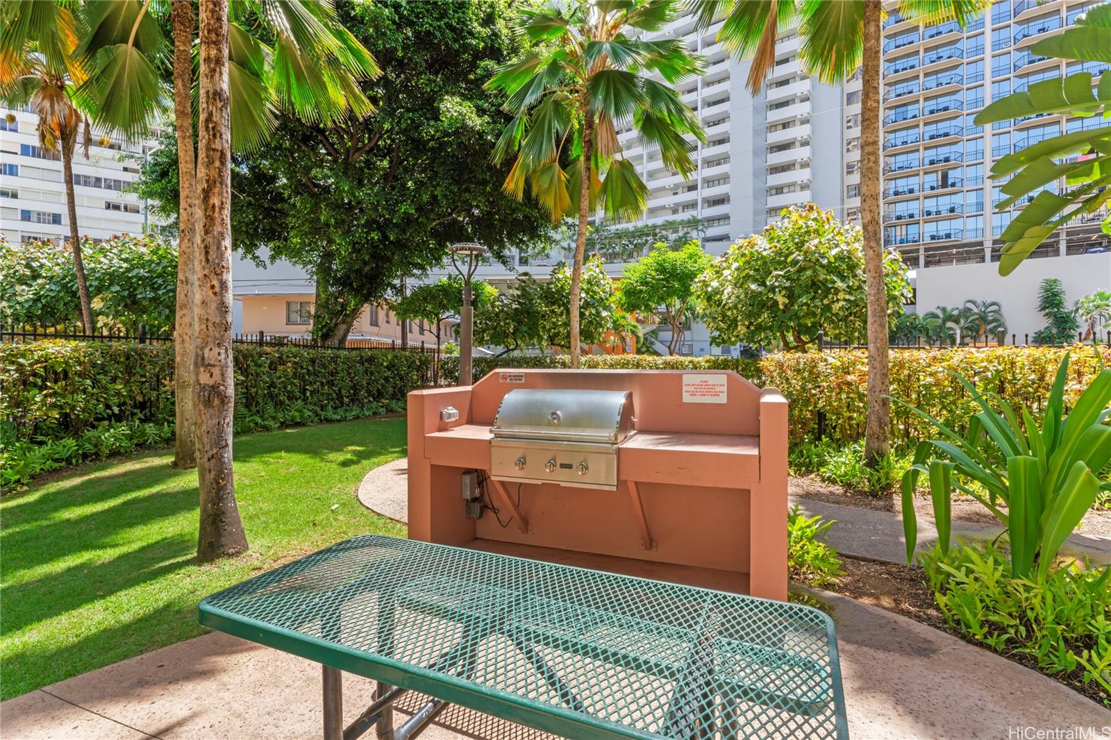 1800 Kaioo Drive  Unit C401