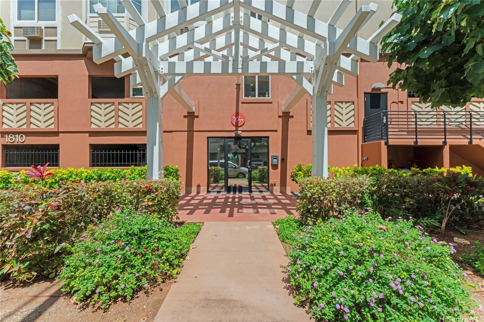 1800 Kaioo Drive  Unit C401