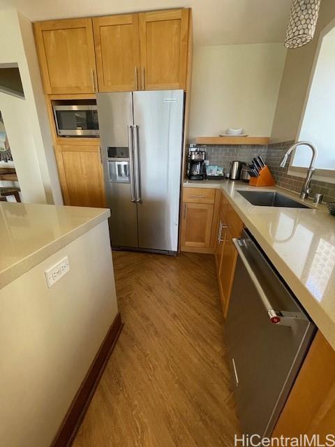 Photo 10 of 24