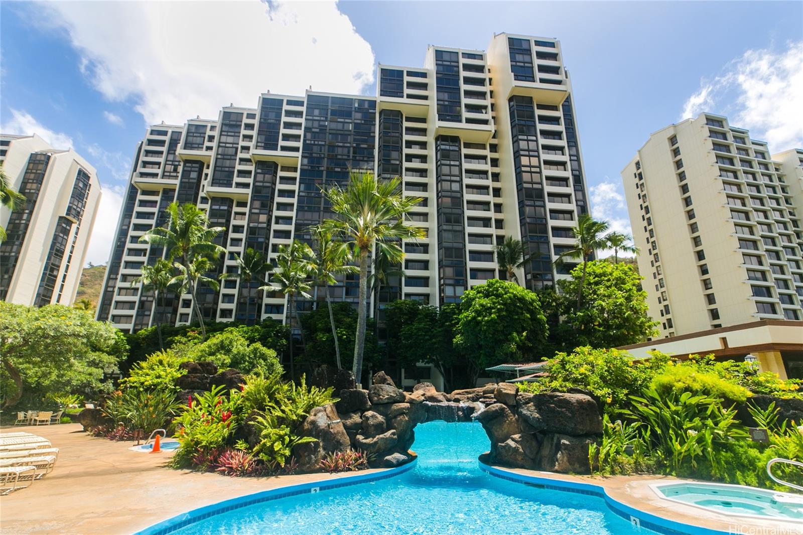 521 Hahaione Street  Unit 2/1F