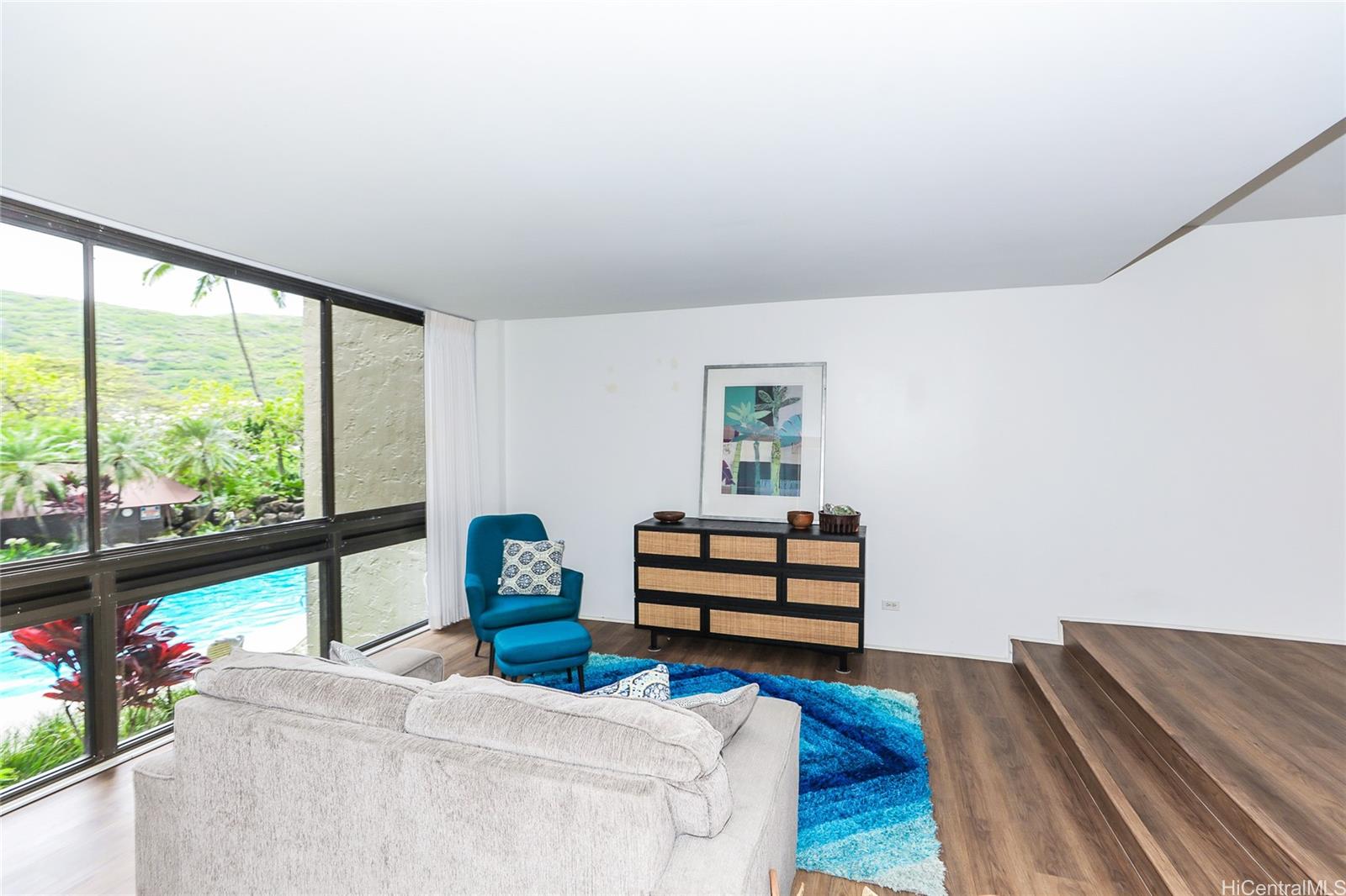 521 Hahaione Street  Unit 2/1F