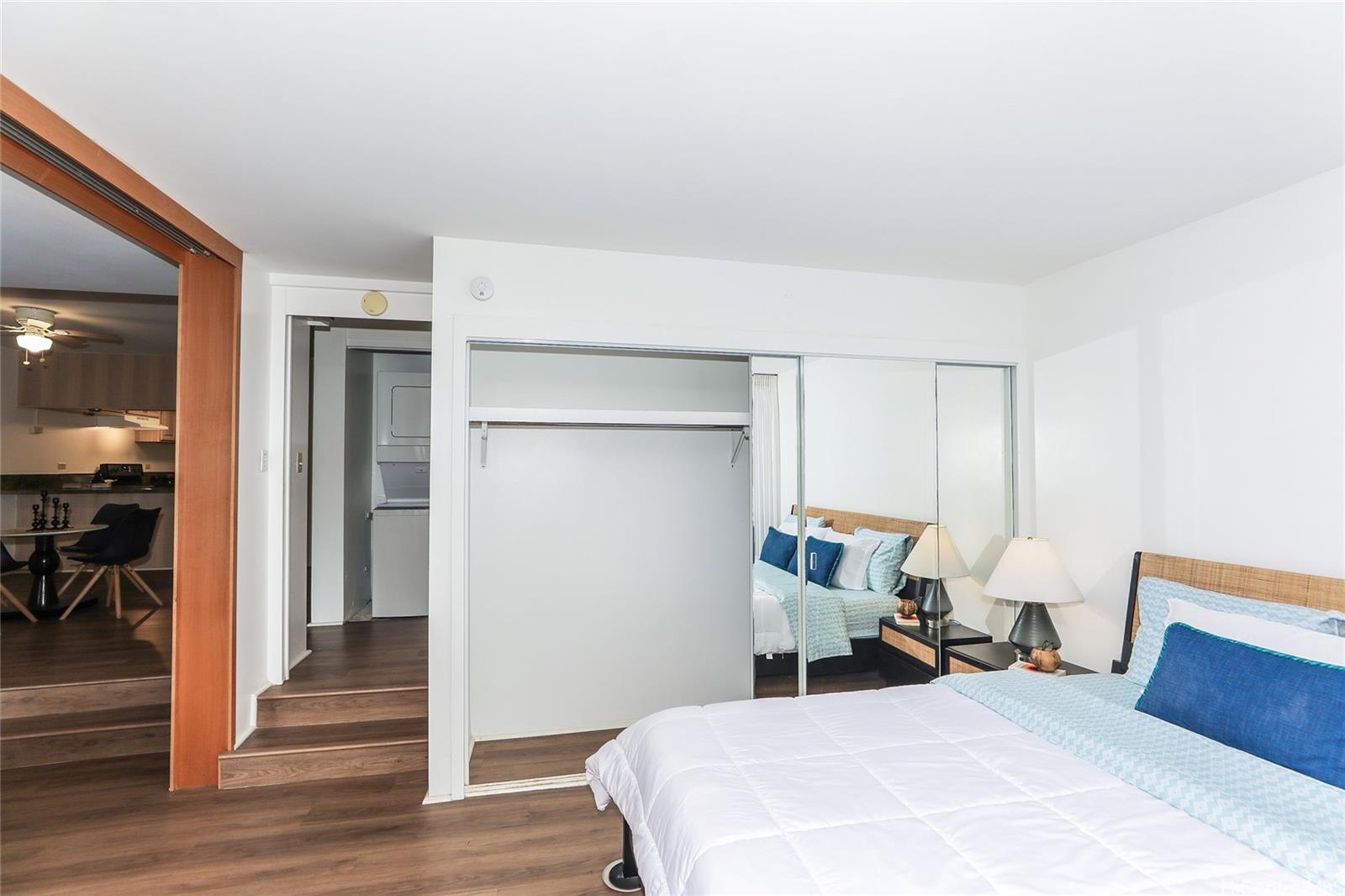 521 Hahaione Street  Unit 2/1F