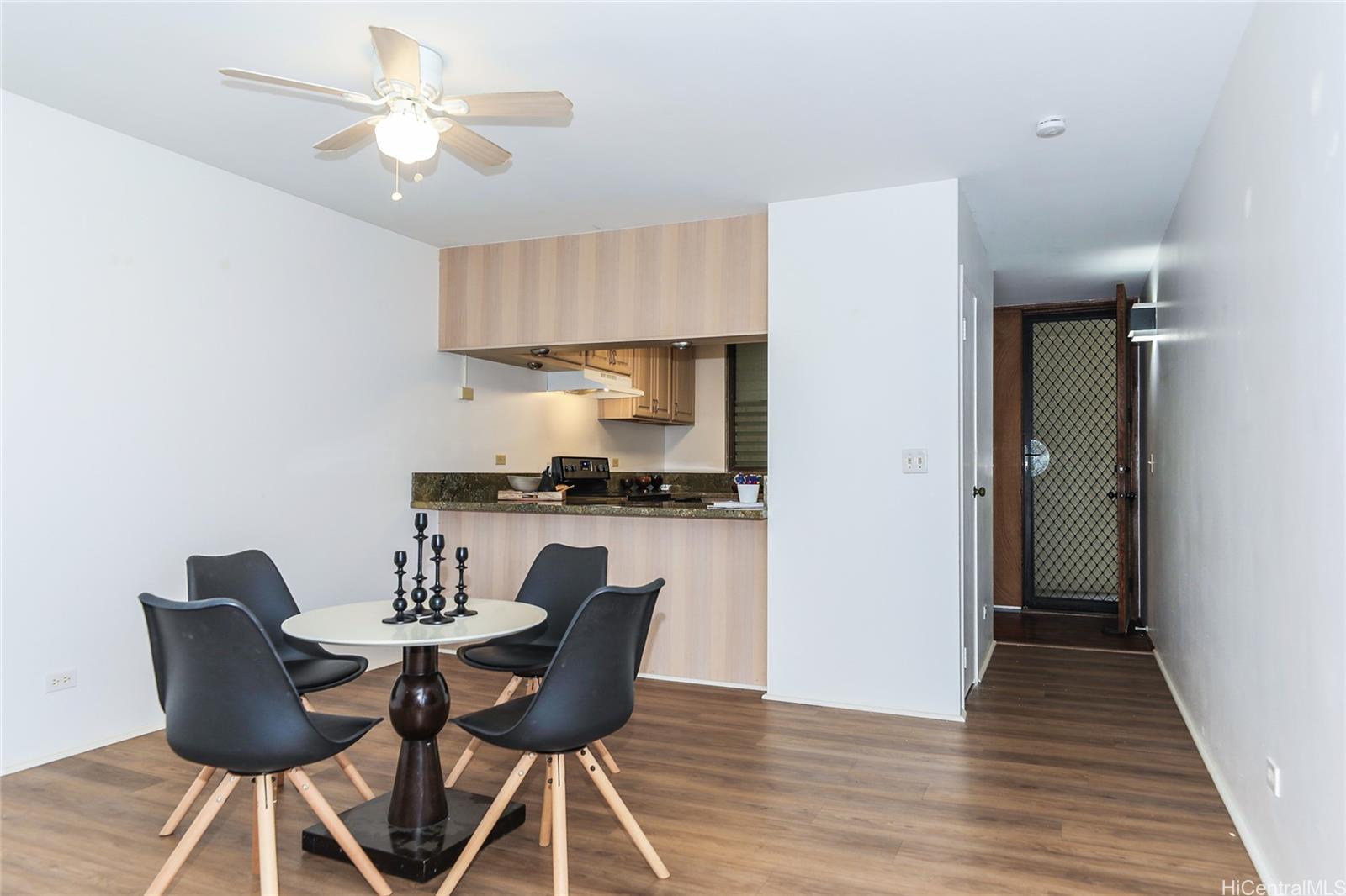 521 Hahaione Street  Unit 2/1F