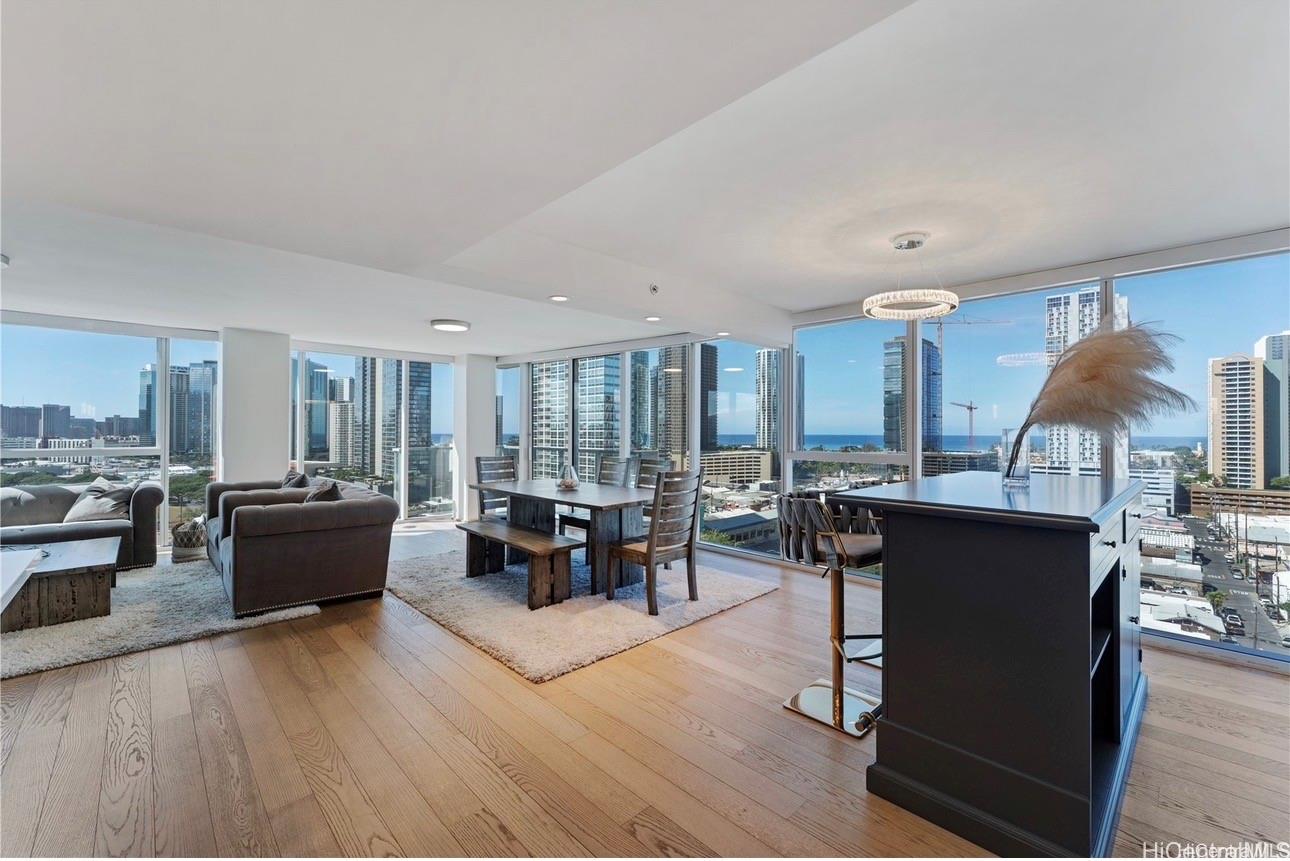888 Kapiolani Boulevard 1605