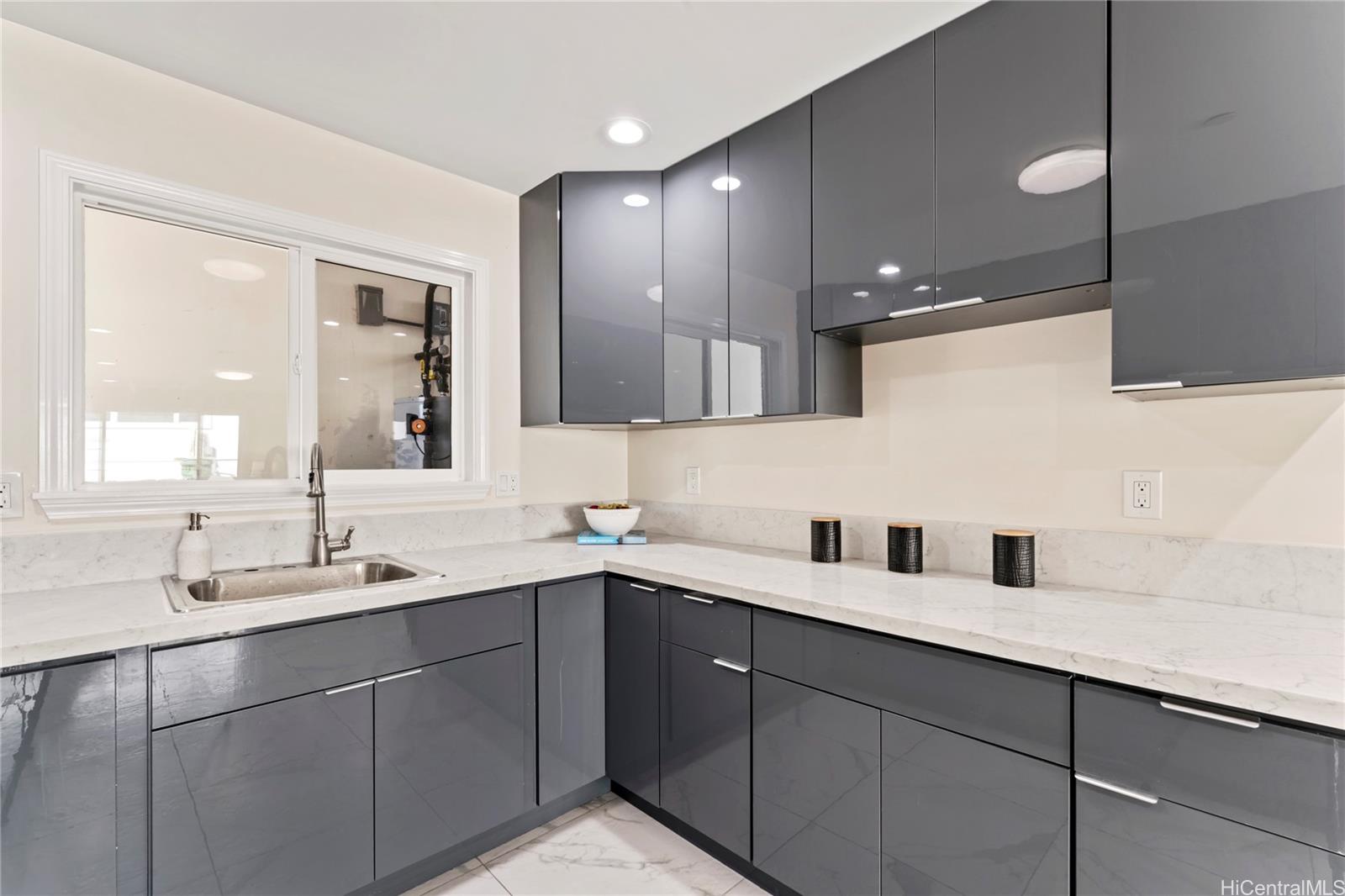 928 9th Avenue  Unit C