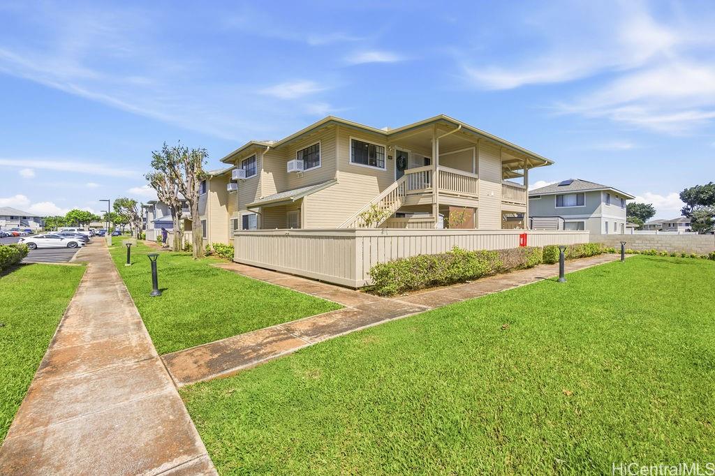 91-1040 Kaiau Avenue  Unit 12F