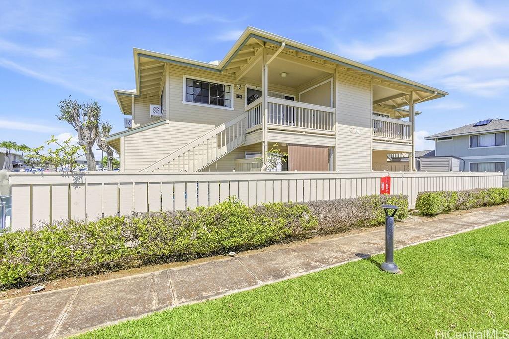 91-1040 Kaiau Avenue  Unit 12F
