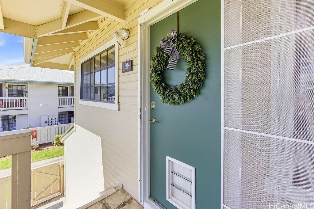 91-1040 Kaiau Avenue  Unit 12F