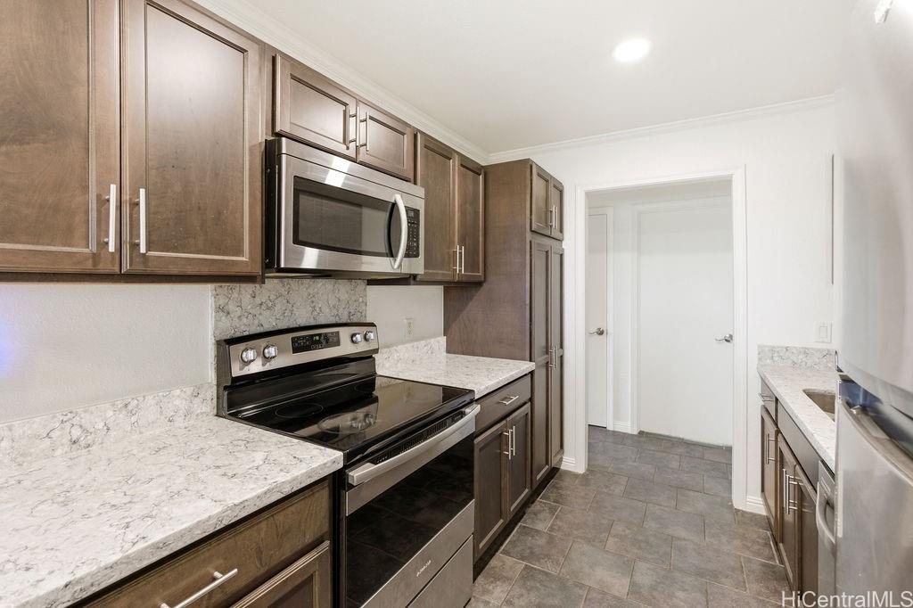 91-1040 Kaiau Avenue  Unit 12F