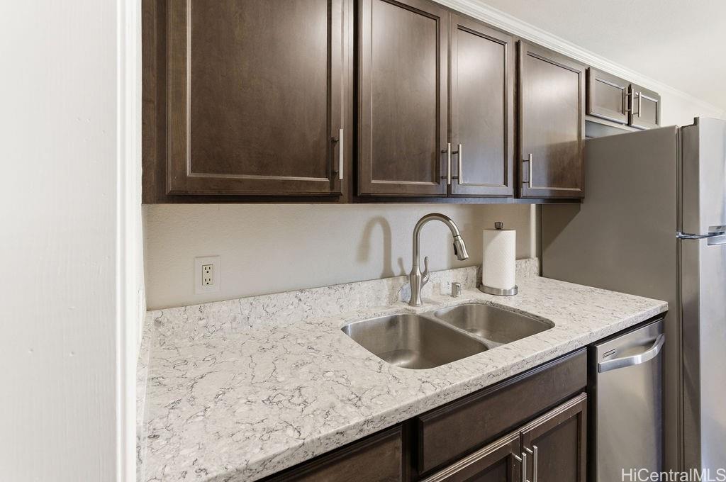 91-1040 Kaiau Avenue  Unit 12F