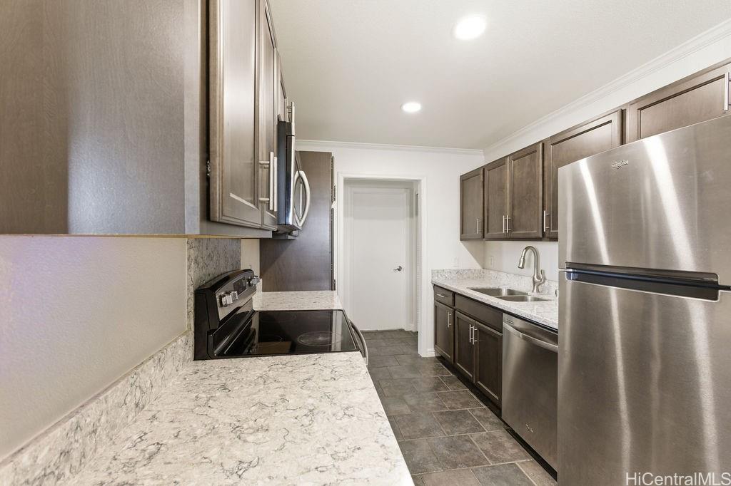 91-1040 Kaiau Avenue  Unit 12F
