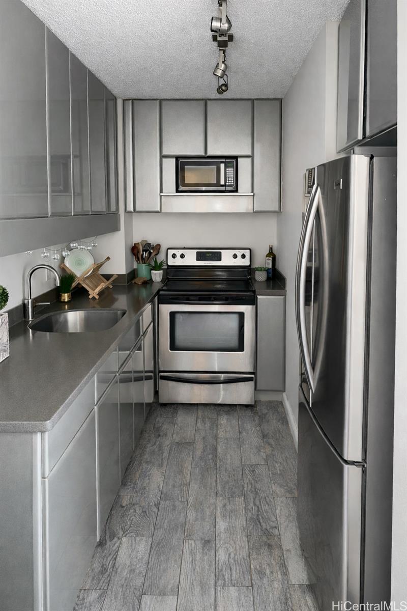 2845 Waialae Avenue  Unit 321